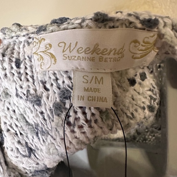 Suzanne Betro Black and White Cap Sleeve Boxy Sweater - Picture 3 of 7